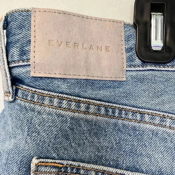 Everlane The Relaxed s90’  Short Organic Cotton Denim Shorts - Picture 5 of 6